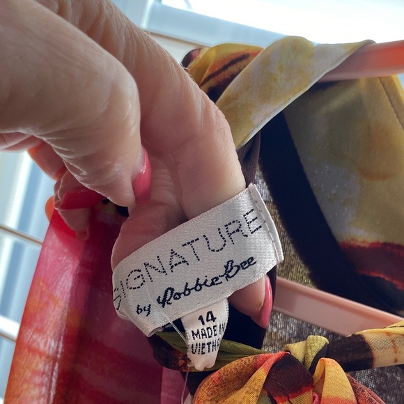 Signature Red and Blue Sleeveless Cowl Neck Sundress - Picture 3 of 7